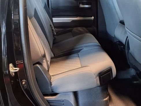 Used 2014 Toyota Tundra SR5 RWD image 10