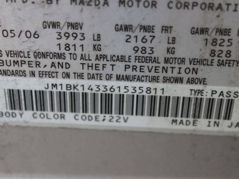 Used 2006 MAZDA MAZDA3 s FWD image 9