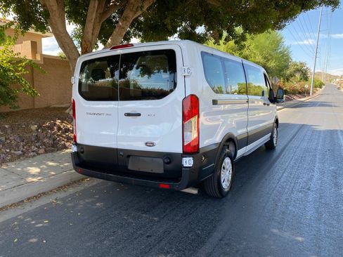 Used 2024 Ford Transit 350 XLT RWD image 4