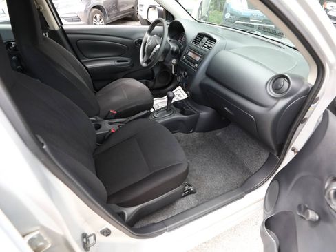 Used 2015 Nissan Versa S Plus FWD image 10