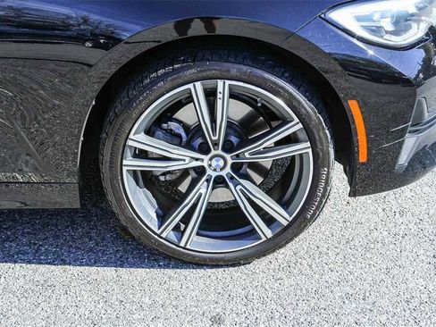 Used 2022 BMW 330i Sedan w/ Premium Package 2 image 9