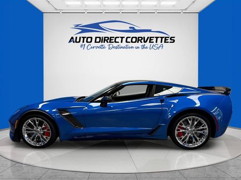 Used 2015 Chevrolet Corvette Z06 w/ Z07 Performance Package RWD image 6
