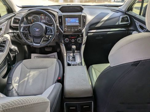 Used 2021 Subaru Forester Premium AWD/4WD image 16