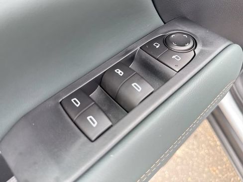 Used 2026 GMC Terrain AT4 w/ Technology Package II AWD/4WD image 13