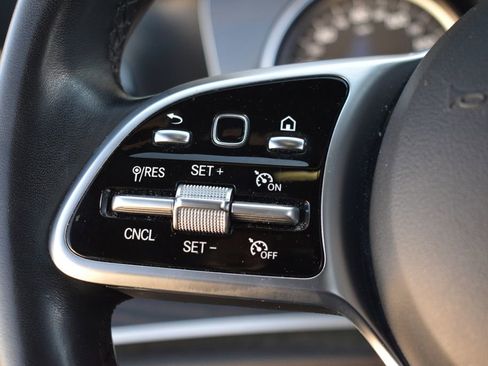 Used 2019 Mercedes-Benz E 300 4MATIC w/ Convenience Package image 25