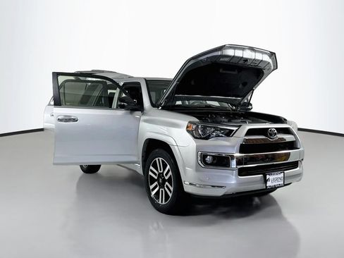 Used 2019 Toyota 4Runner Limited AWD/4WD image 21