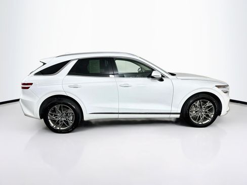 Used 2025 Genesis GV70 2.5T AWD/4WD image 10