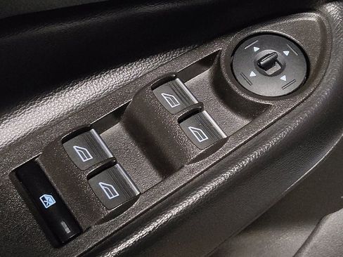 Used 2019 Ford Escape SE image 27