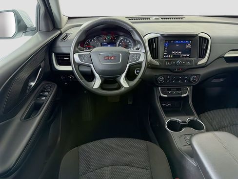 Used 2024 GMC Terrain SLE image 23
