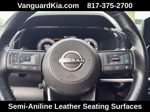 Used 2023 Nissan Pathfinder Platinum w/ Lighting Package (N92) AWD/4WD image 26