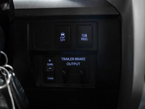 Used 2017 Toyota Tundra SR5 w/ TRD Off Road Package AWD/4WD image 30
