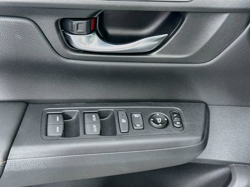 Used 2026 Honda CR-V Sport image 17