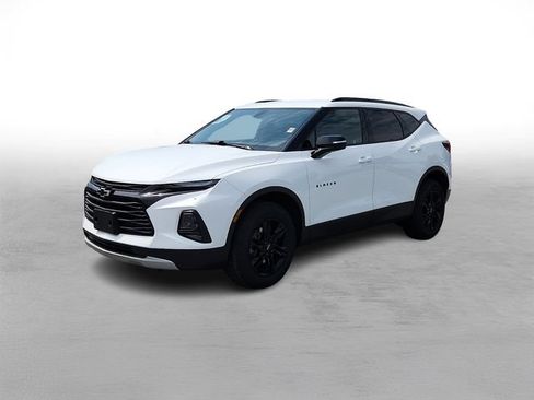 Used 2021 Chevrolet Blazer LT FWD image 3