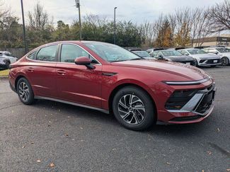 New 2026 Hyundai Sonata Blue video 2