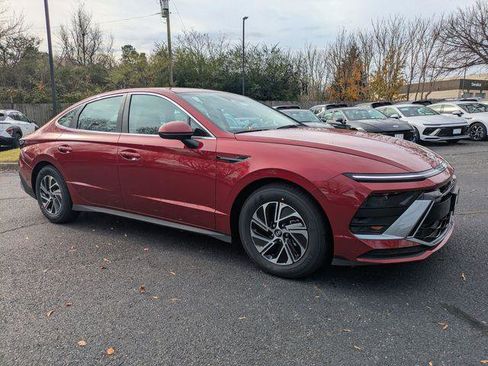 New 2026 Hyundai Sonata Blue image 2