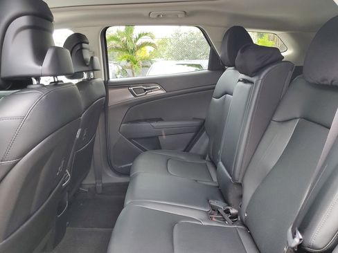Used 2023 Kia Sportage SX FWD image 14