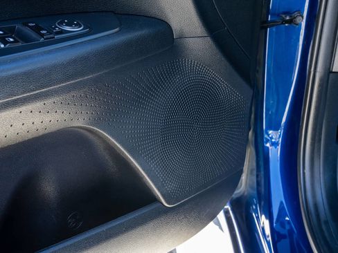 Used 2019 Kia Forte LXS image 35