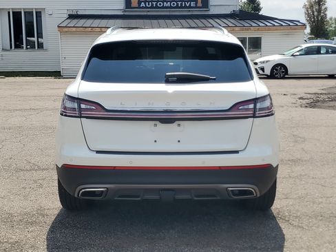 Used 2023 Lincoln Nautilus Reserve w/ Equipment Group 202A AWD/4WD image 5