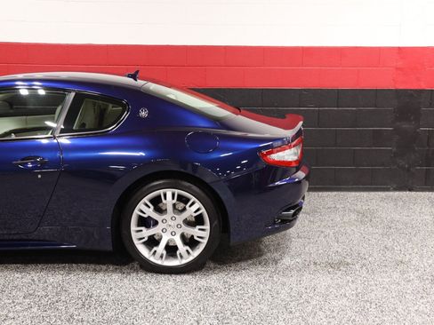 Used 2014 Maserati GranTurismo Sport RWD image 22