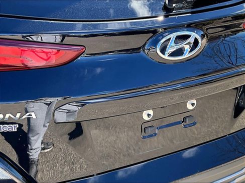 Used 2023 Hyundai Kona SE image 27