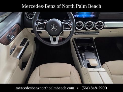 Used 2023 Mercedes-Benz GLB 250 image 13