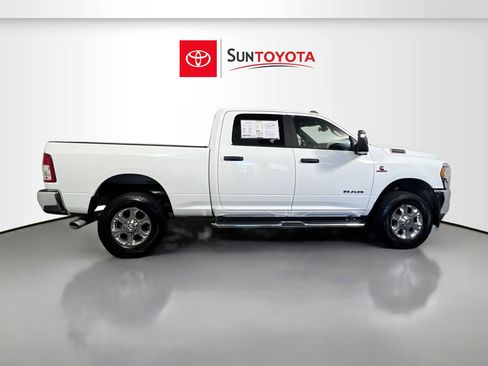 Used 2024 RAM 2500 Big Horn AWD/4WD image 2
