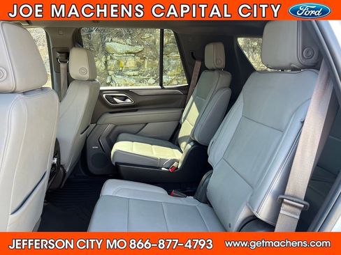 Used 2023 GMC Yukon SLT image 11