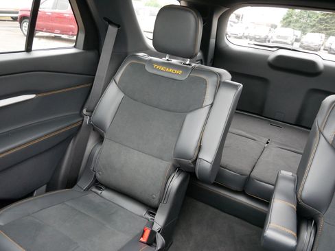 Used 2026 Ford Explorer Tremor w/ Tremor Ultimate Package AWD/4WD image 12