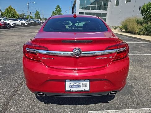 Used 2015 Buick Regal Premium w/ Experience Buick Package FWD image 7
