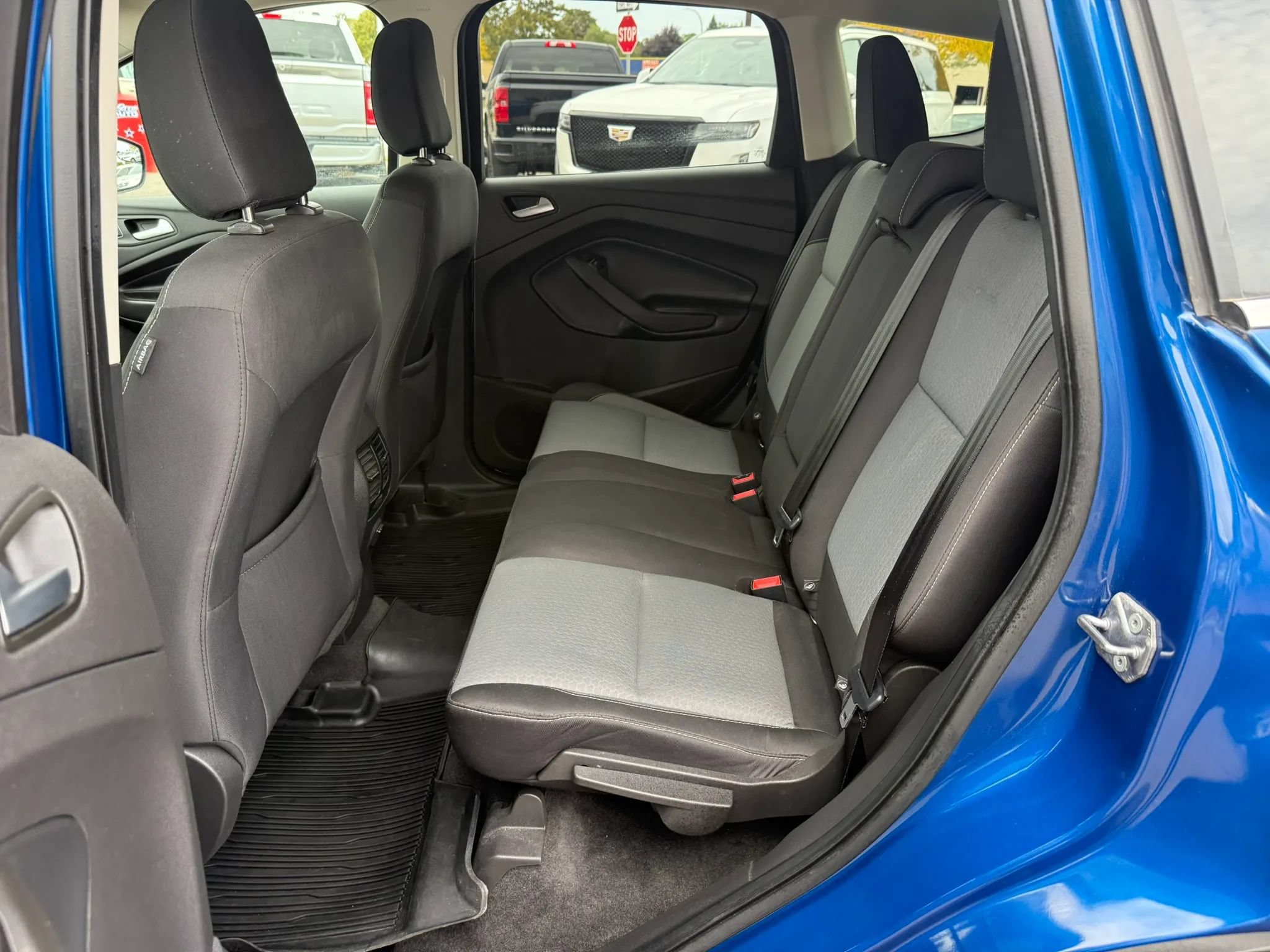 Used 2019 Ford Escape SE FWD image 26