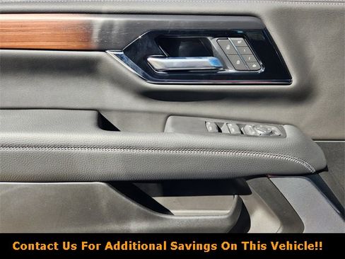 New 2026 GMC Yukon XL Denali image 17