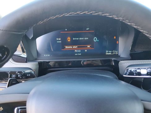 New 2026 Lincoln Corsair Grand Touring AWD/4WD image 26