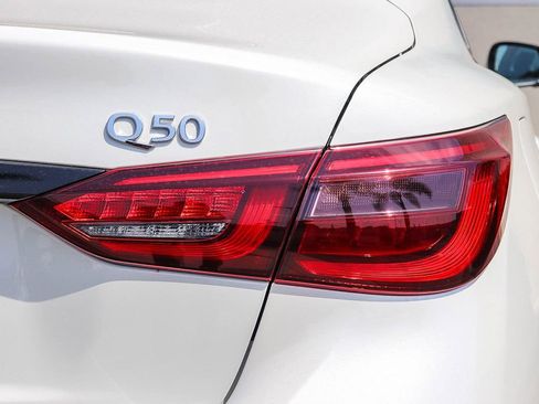 Used 2023 INFINITI Q50 Sensory RWD image 7