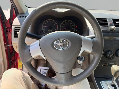 Used 2010 Toyota Corolla LE image 18