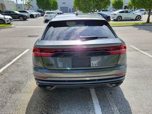 Used 2022 Audi Q8 Premium Plus AWD/4WD image 5