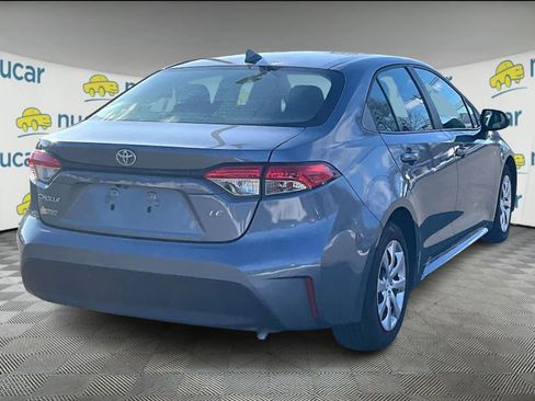 Used 2024 Toyota Corolla LE image 6