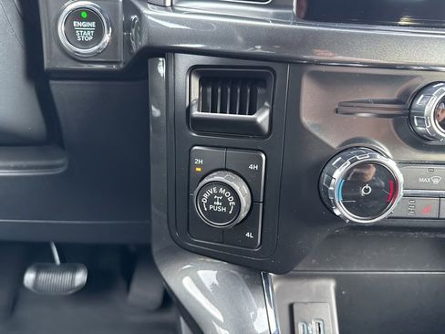 Certified 2022 Ford F150 XLT w/ Equipment Group 302A High image 32