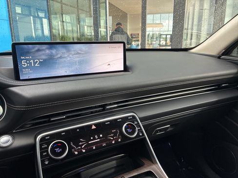 Used 2023 Genesis GV80 3.5T AWD/4WD image 20