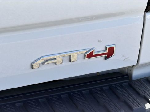 Used 2025 GMC Sierra 1500 AT4 AWD/4WD image 31