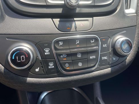 Used 2025 Chevrolet Malibu LT FWD image 27