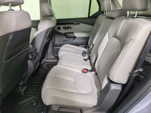 Certified 2025 Honda Pilot EX-L image 27