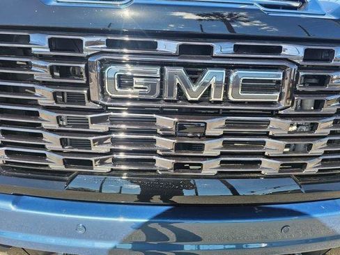 New 2026 GMC Sierra 3500 Denali Ultimate image 9