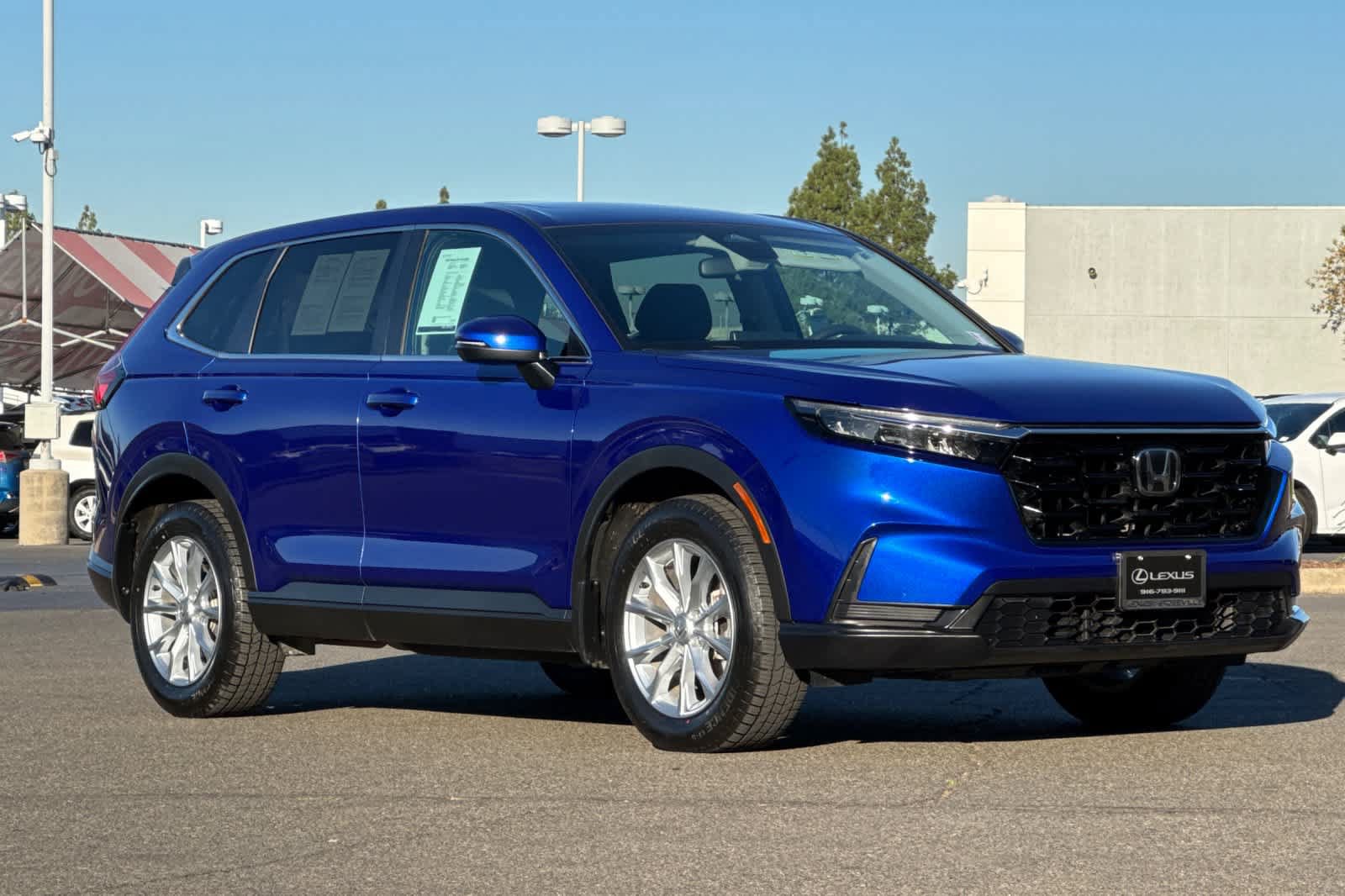 Used 2025 Honda CR-V EX image 5