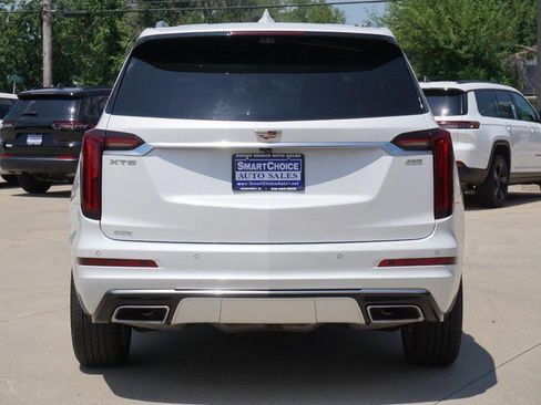 Used 2024 Cadillac XT6 Premium Luxury w/ Technology Package AWD/4WD image 4