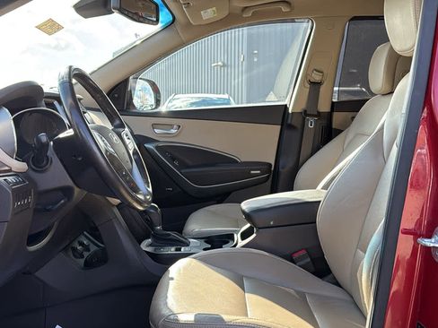 Used 2017 Hyundai Santa Fe Limited image 13