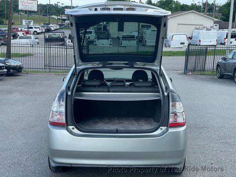 Used 2005 Toyota Prius FWD image 24