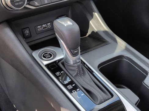 Certified 2025 Nissan Sentra SV w/ All-Weather Package image 24