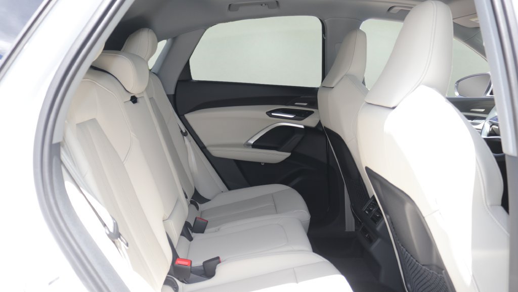 New 2026 Audi Q5 Premium Plus AWD/4WD image 16