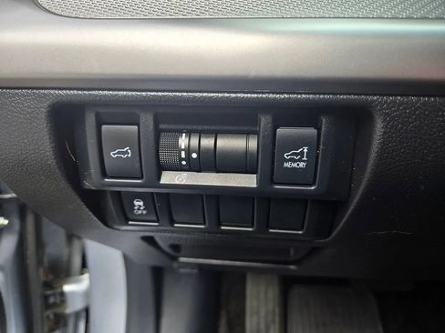 Used 2015 Subaru Outback 2.5i Premium image 32