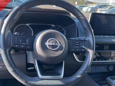 Certified 2023 Nissan Rogue SV w/ SV Premium B Package AWD/4WD image 30